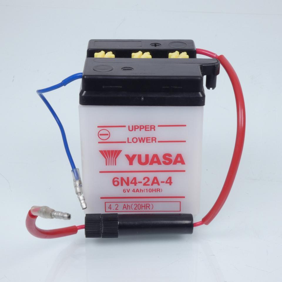 Batterie Yuasa pour Moto Honda 70 C Z 1975 à 1985 6N4-2A-4 / 6V 4Ah Neuf en destockage
