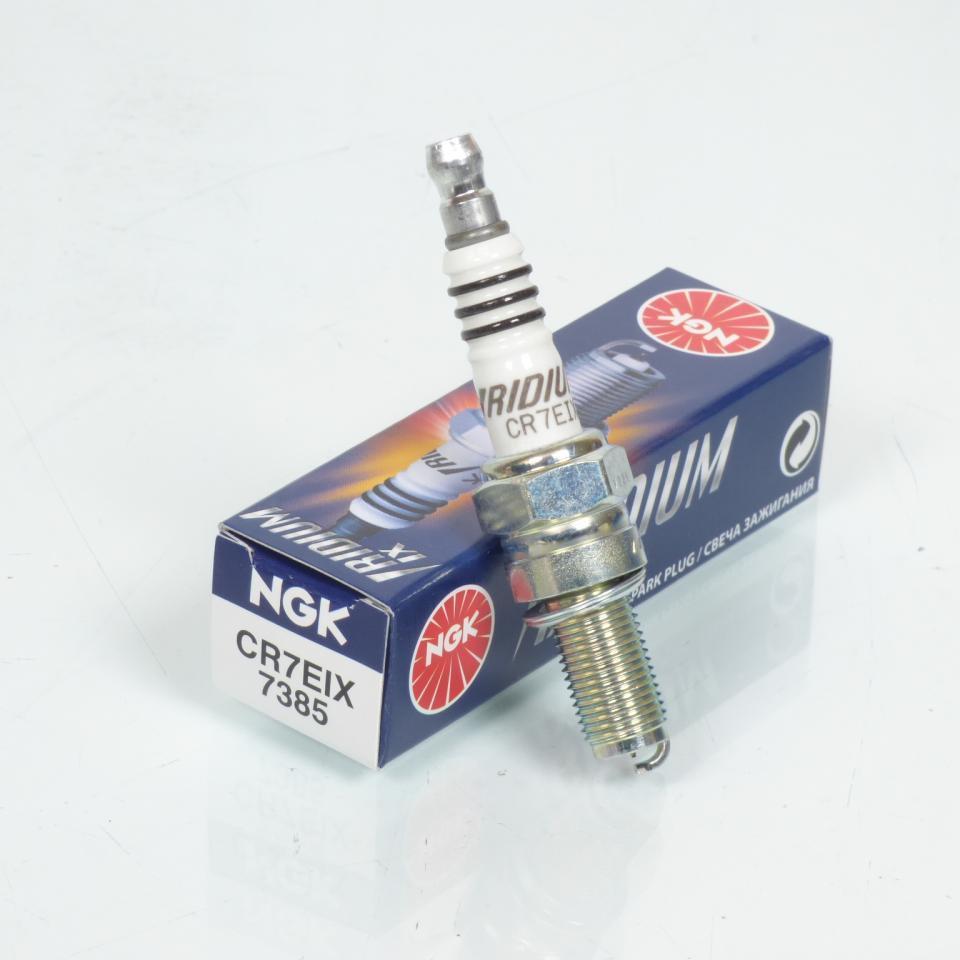 Bougie d'allumage NGK pour Scooter Yamaha 530 T-Max 2012 Neuf