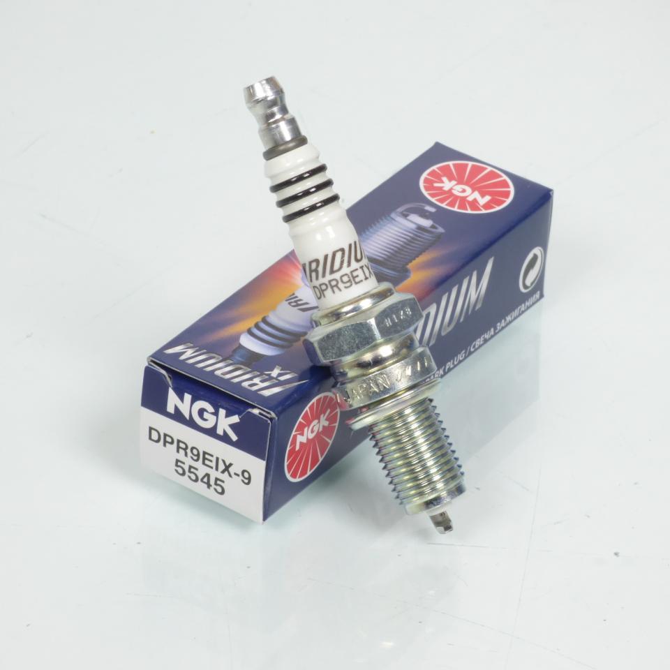 Bougie d'allumage NGK pour Moto Kawasaki 305 GPZ BELT-DRIVE 1984 à 1996 Neuf