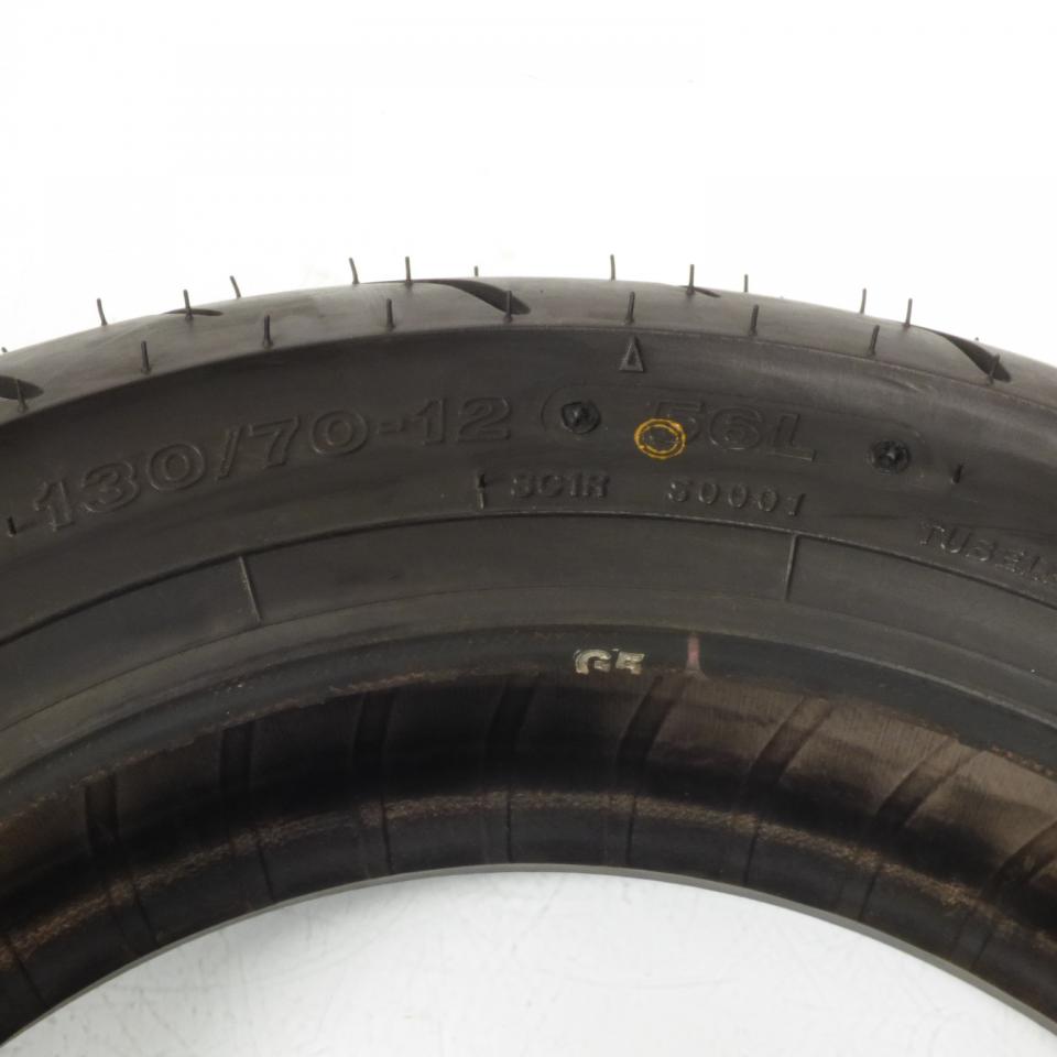 Pneu arrière 130-70-12 Bridgestone pour scooter 08475 Neuf