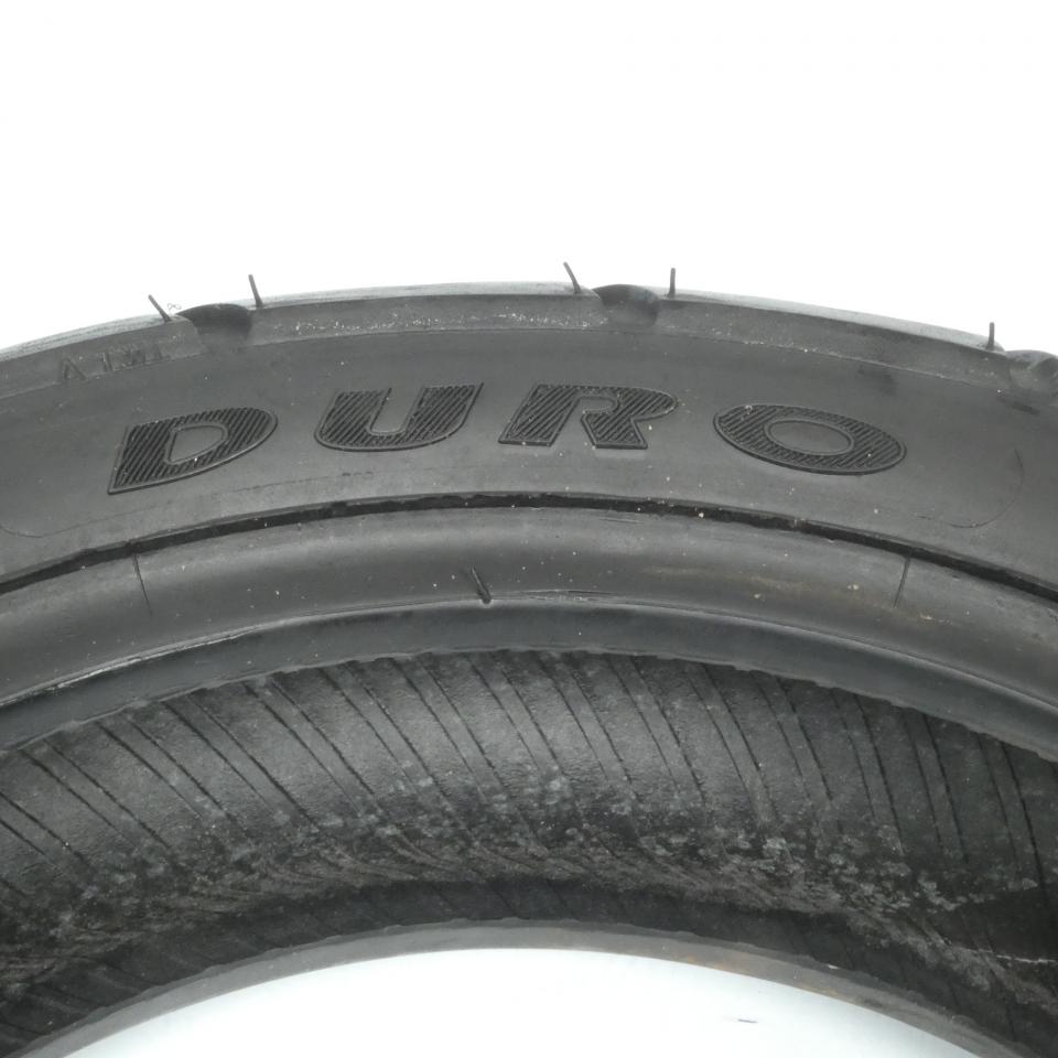 Pneu 130-70-12 origine pour scooter Duro Tyres Occasion