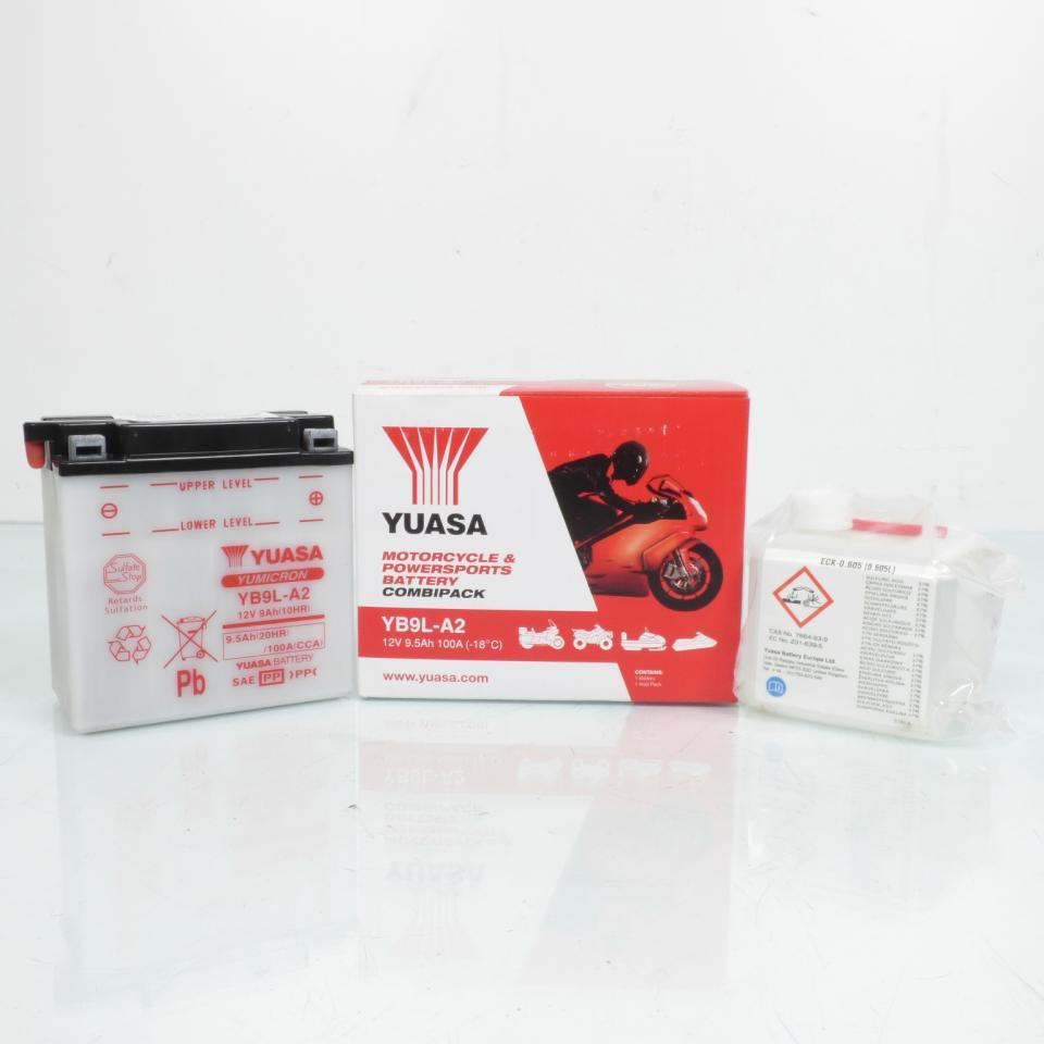 Batterie Yuasa pour Scooter Derbi 200 Boulevard 2005 à 2006 YB9L-A2 / 12V 9Ah Neuf