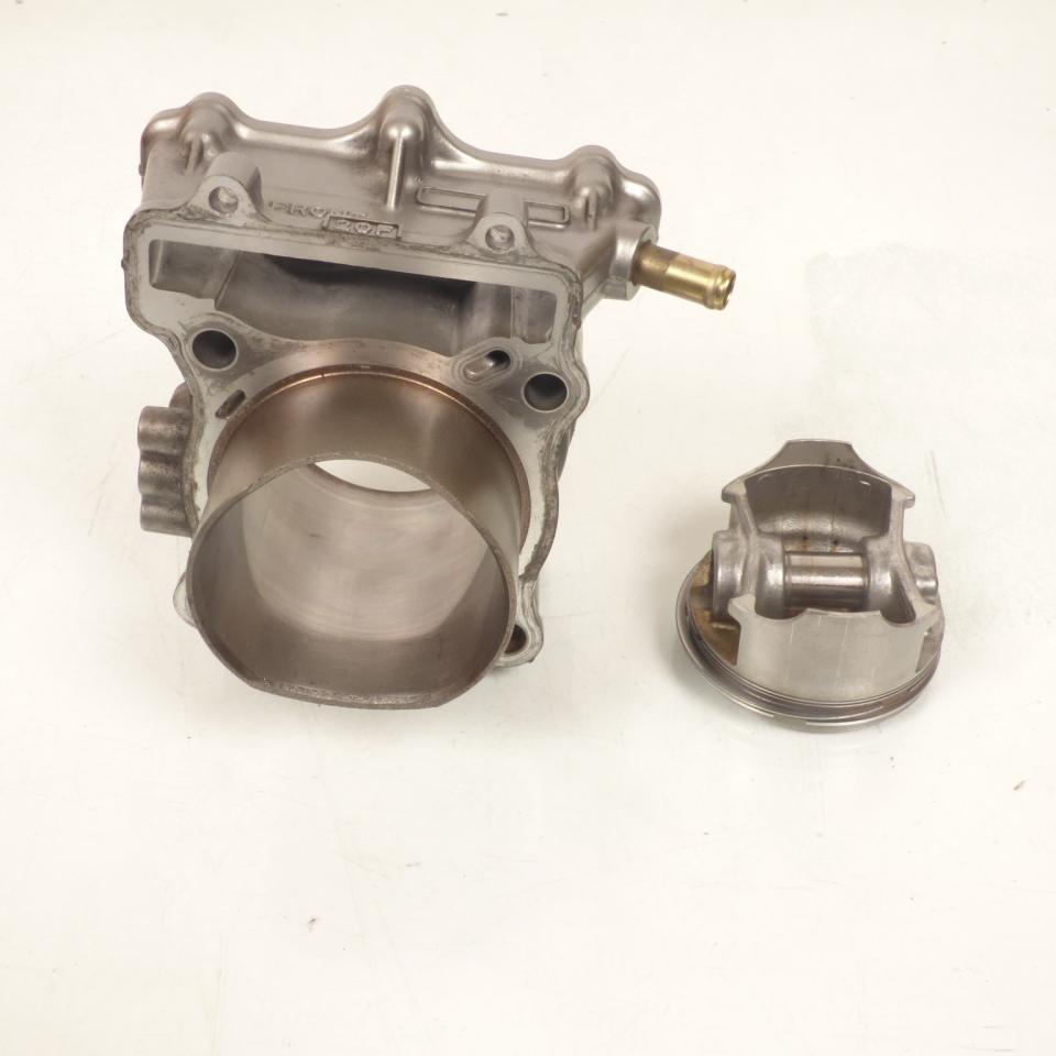 Cylindre avant origine 20F pour moto Suzuki 650 SV 1999 à 2004 P503 Occasion