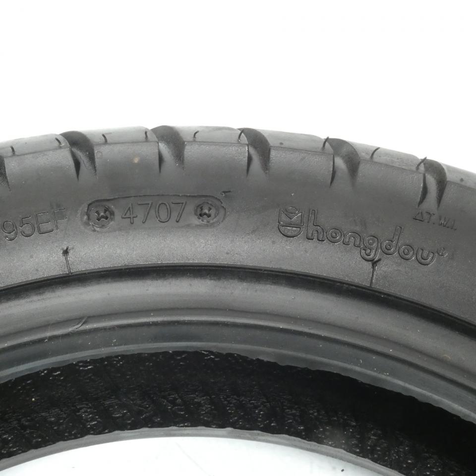 Pneu 120-70-12 Hongdou pour deux roues 120/70-12 Occasion