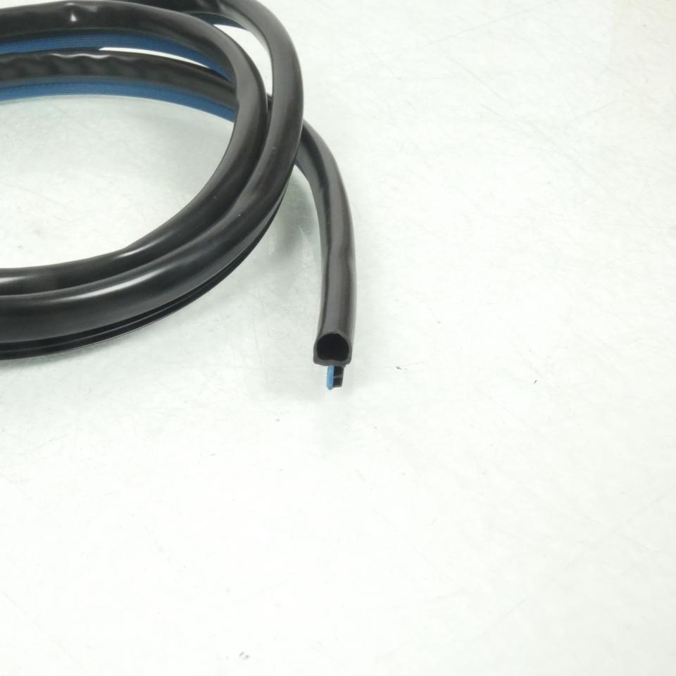 Joint coffre selle pour scooter Aprilia 125 Sport City 2004-08 AP8220469 110cm