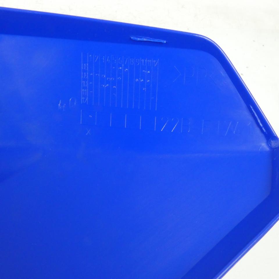 Écope droite bleu pour moto Yamaha 125 WRX 2009 à 2010 22B-F1741-00 Neuf
