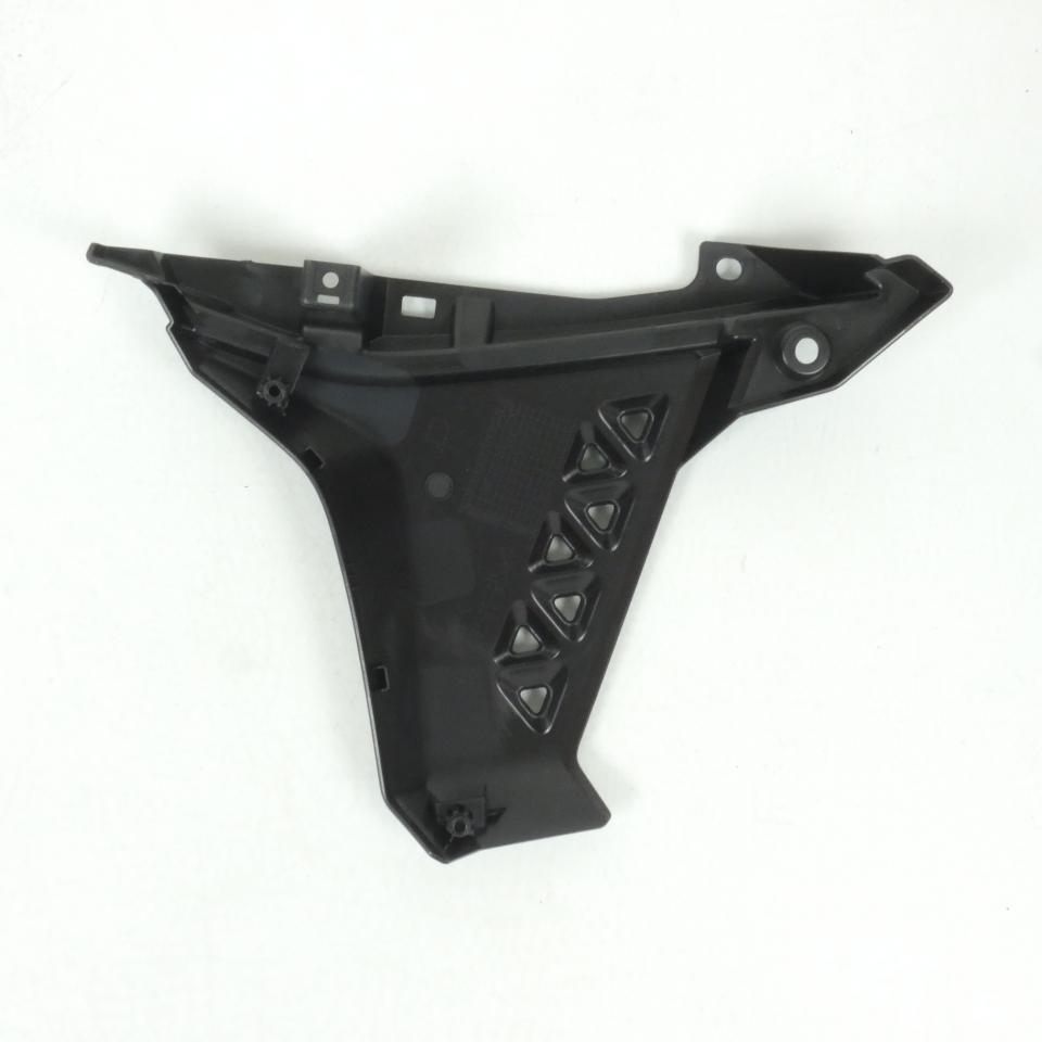 Écope droite inférieure pour moto Suzuki 800 GSX Après 2023 47511-25L00-000 Neuf