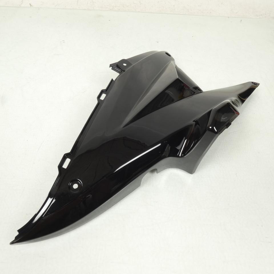 Cache latéral droit Générique pour scooter MBK 50 Nitro 23106 Noir Brillant Neuf