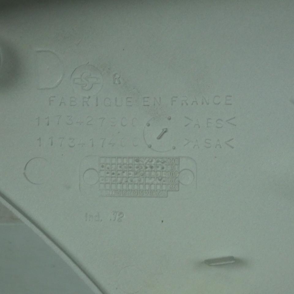 Cache latéral D pour scooter Peugeot 100 Speedfight 737661TV Gris Neuf