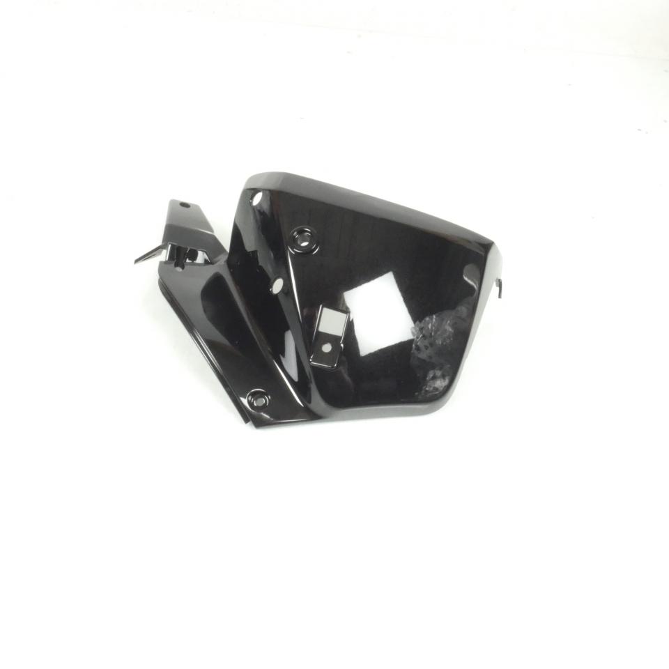 Cache latéral inf D pour scooter Peugeot 50 TKR Noir 748277NK 1174827700 Neuf