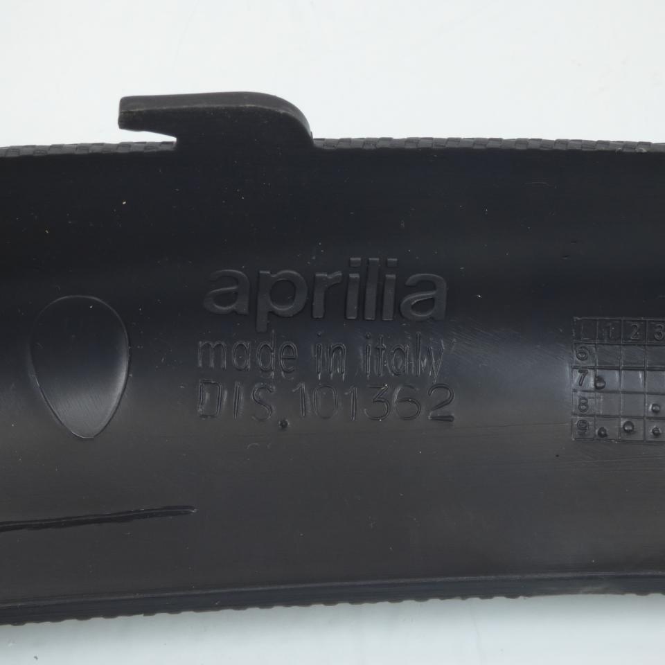 Cache latéral arrière droit pour scooter Aprilia 50 SR 1997 à 1998 AP8238510 / 101362