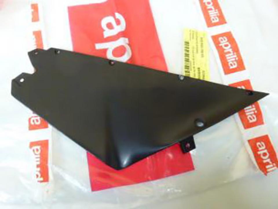 Cache latéral droit origine pour Moto Aprilia 50 RS 1999 à 2005 AP8239456 Neuf