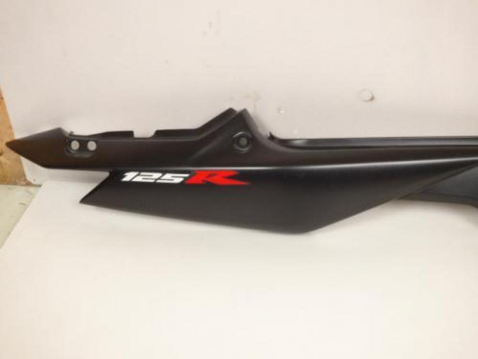 Cache latéral droit origine pour Moto Honda 125 CBR 2004 à 2005 83540-KPPA-9010 Neuf