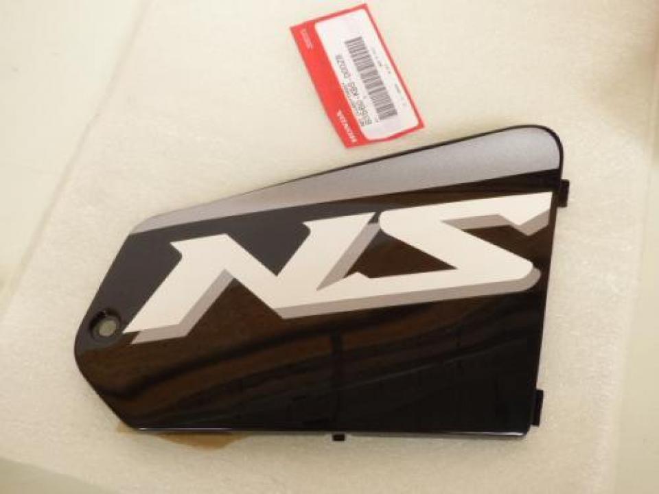 Cache latéral droit origine pour Moto Honda 125 NSR Après 2001 83560-KBS-D00ZB Neuf