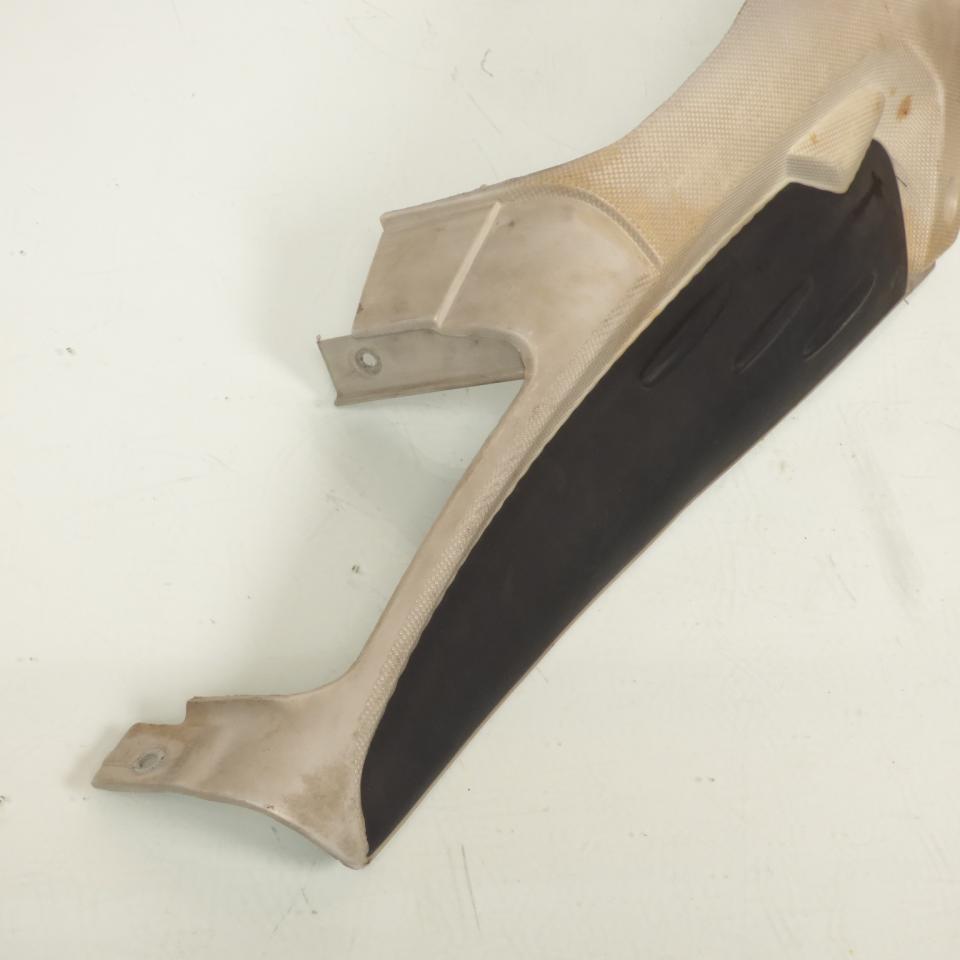 Cache latéral gauche origine pour Scooter Aprilia 50 SR Di Tech DIS.104653 Occasion