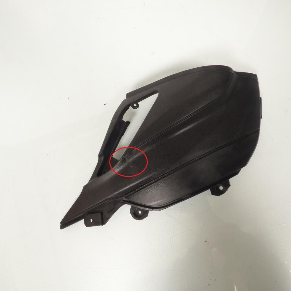 Cache latéral gauche origine pour scooter Aprilia 50 SR Motard 2018 1B005274