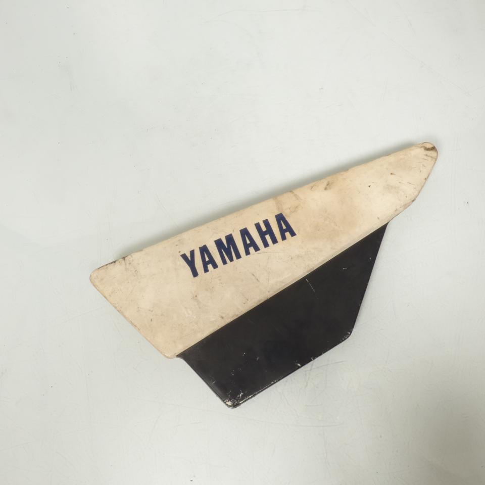 photo piece : Cache latéral gauche->Yamaha DTMX