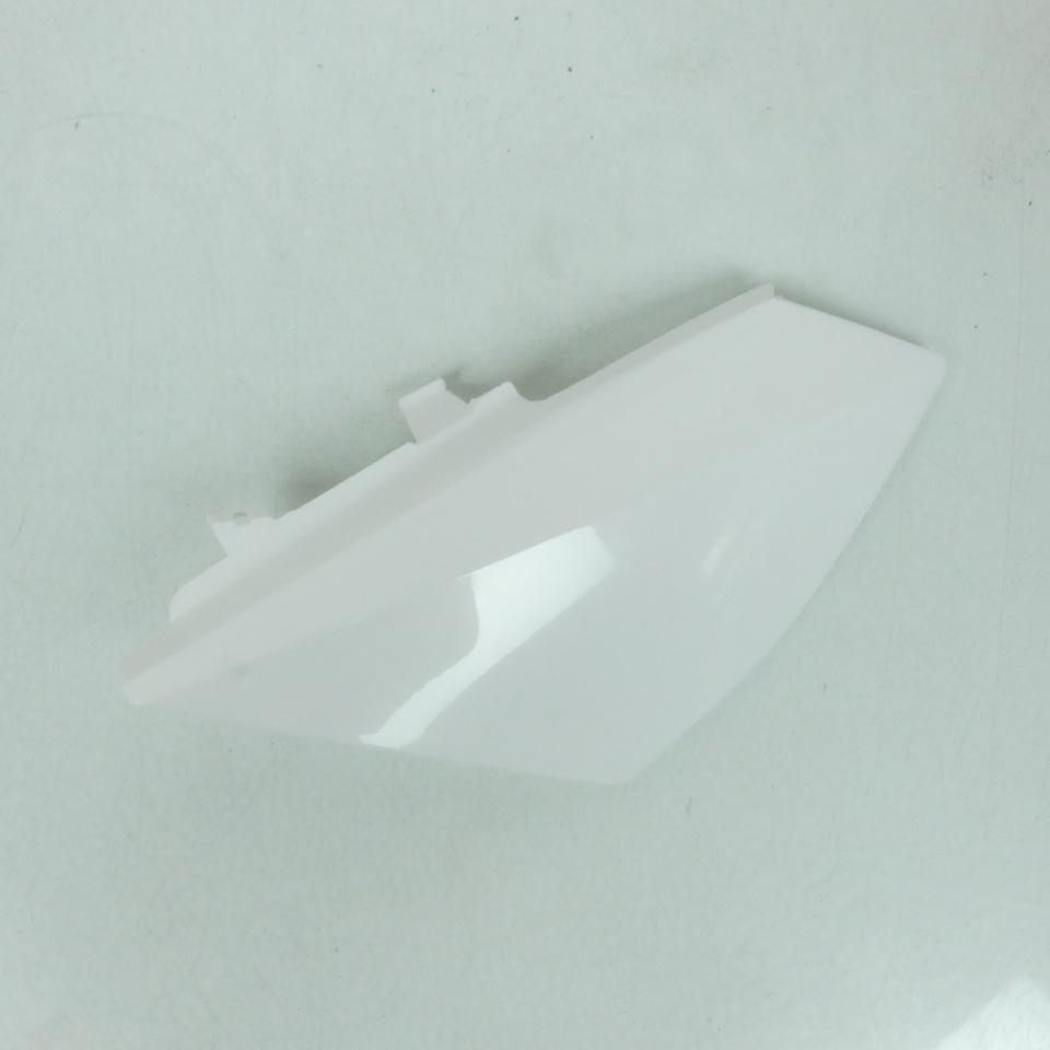 Cache latéral AR gauche pour dirt bike YCF 88 Start YC110-14-042-WH Blanc Neuf