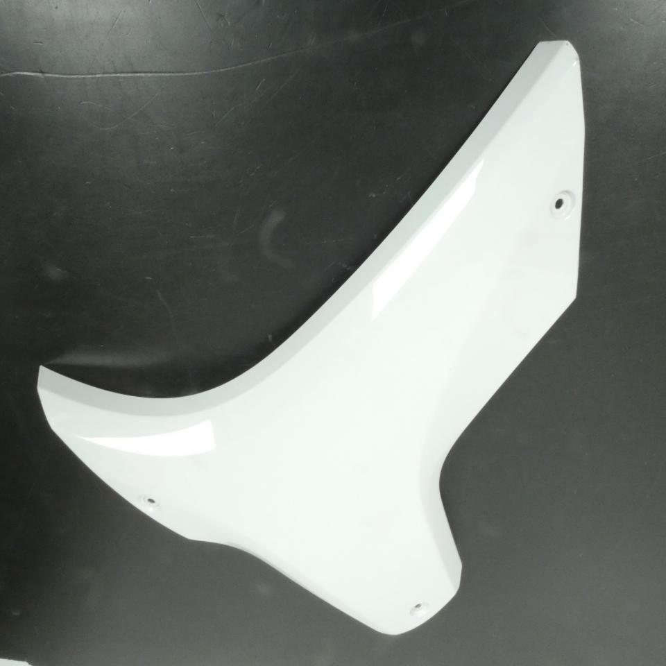 Cache latéral inférieur gauche pour moto Peugeot 50 XR7 800770BL blanc occasion