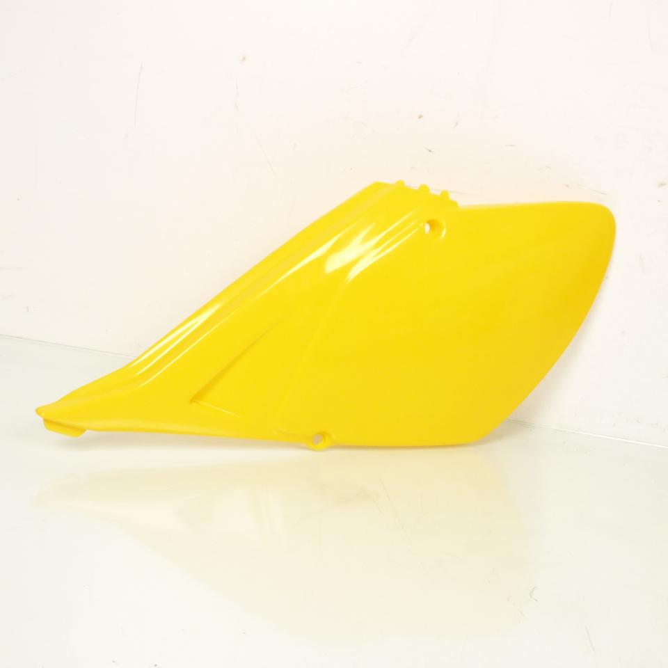 Cache latéral gauche jaune pour moto Beta 50 RR 2003 à 2006 15.19850.000 Neuf