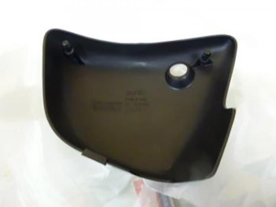 Cache latéral gauche origine pour Moto Aprilia 125 Classic 1995 à 1999 AP8139070 Neuf