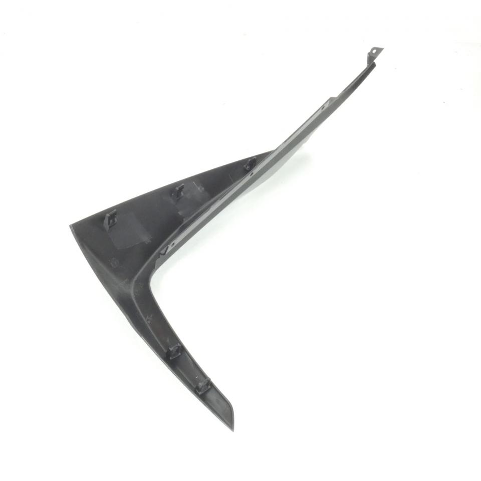 Flanc tablier AVG pour scooter Piaggio 125 Medley Basic 1B003746 brut à peindre