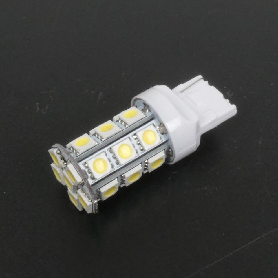 Ampoule LED 12V blanche culot T20 280 lumens RMS pour moto auto scooter Neuf