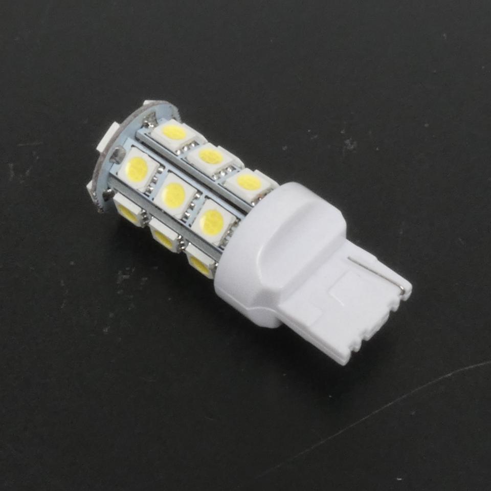 Ampoule LED 12V blanche culot T20 280 lumens RMS pour moto auto scooter Neuf