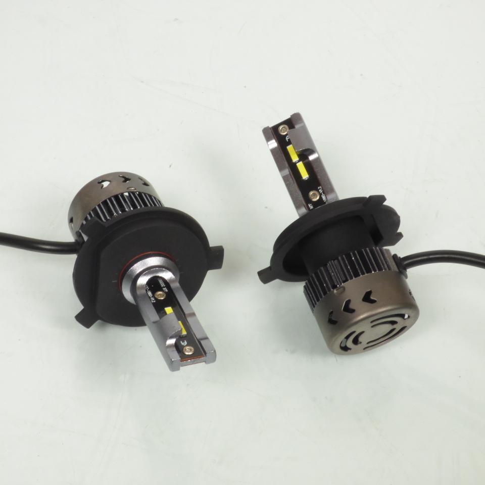 Kit de 2 ampoules à LED H4 P43t Mini LED SET 12V pour moto Flosser 91M625543