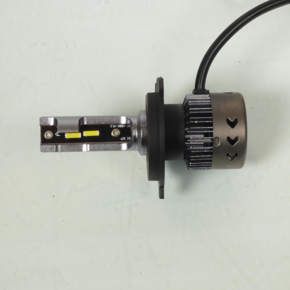 Kit de 2 ampoules à LED H4 P43t Mini LED SET 12V pour moto Flosser 91M625543