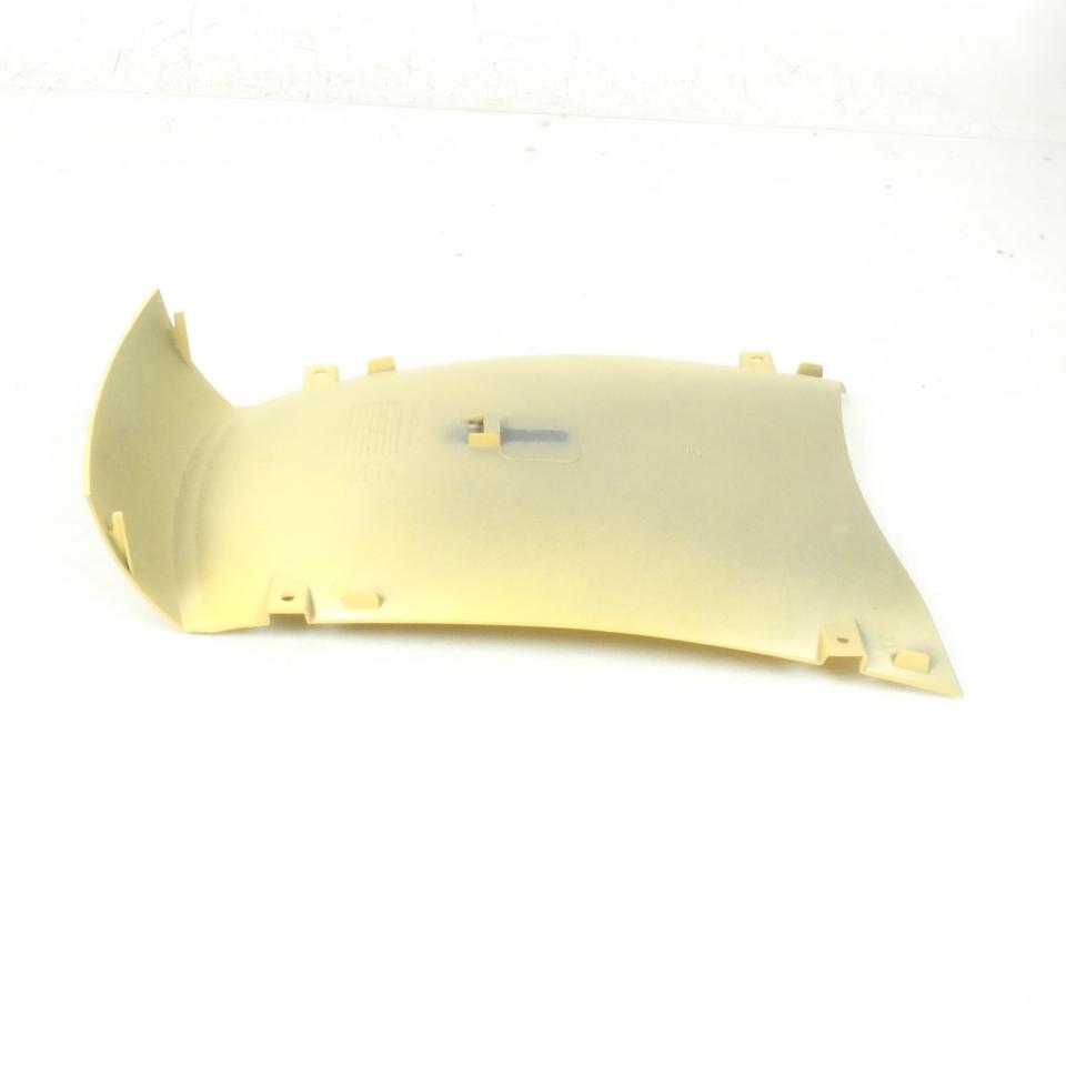 Sabot bas caisse pour scooter Peugeot 125 TWEET PRO 64303-APA 781315YP jaune