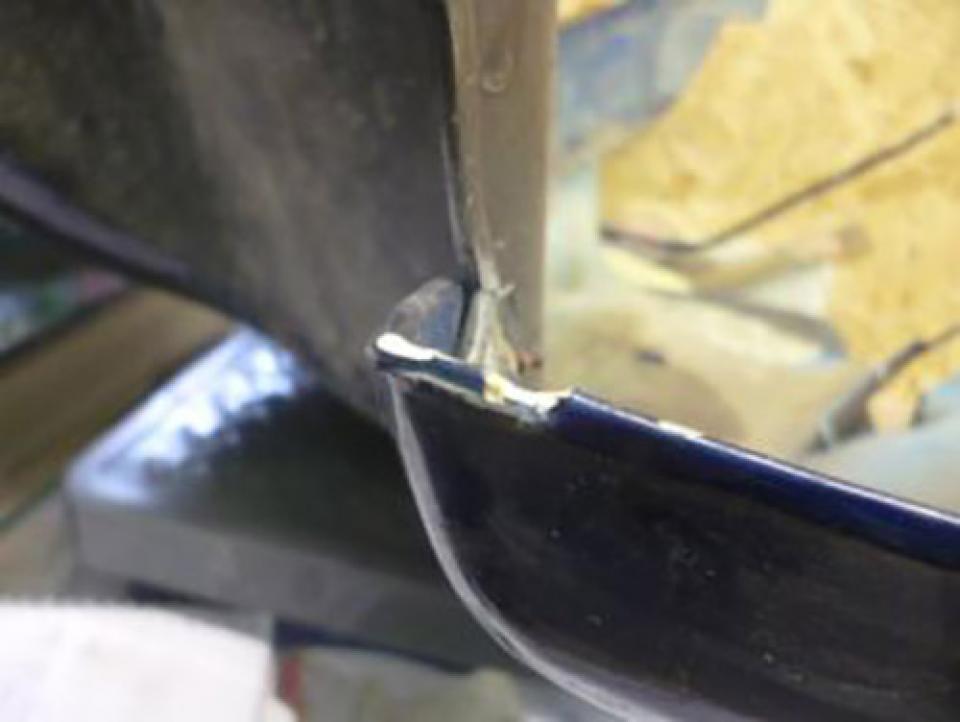 Sabot bas de caisse origine pour scooter Mistral 50 Rafal Occasion