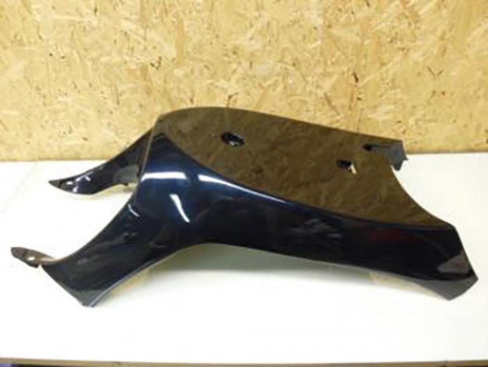 Sabot bas de caisse origine pour Scooter Aprilia 50 Amico 1993 à 1995 AP8231369 Neuf en destockage