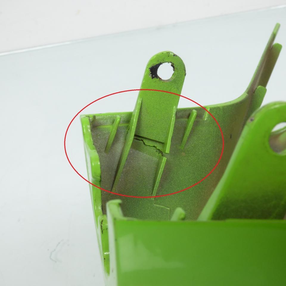 Couvre guidon avant vert origine pour scooter MBK 50 Rocket 4SB-F6143 Occasion