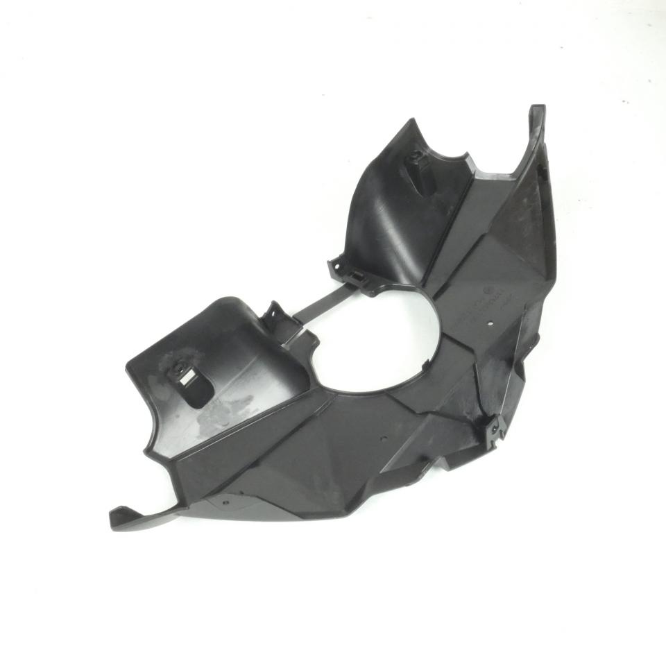 Couvre guidon inférieur pour scooter Peugeot 125 Geopolis 768553N Noir Neuf