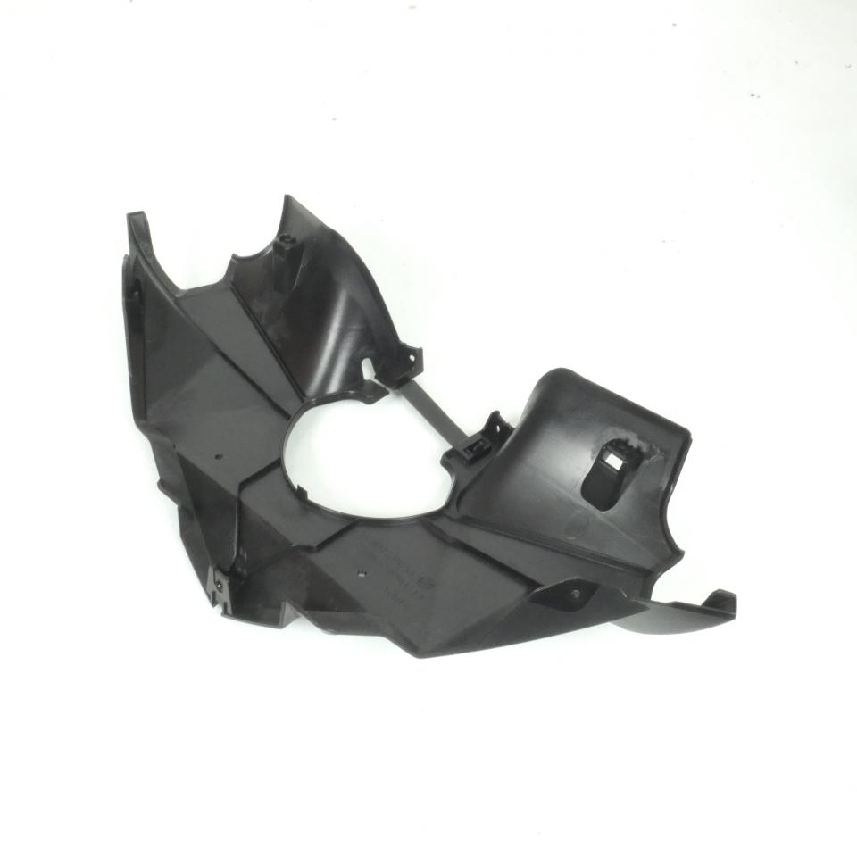 Couvre guidon inférieur pour scooter Peugeot 125 Geopolis 768553N Noir Neuf