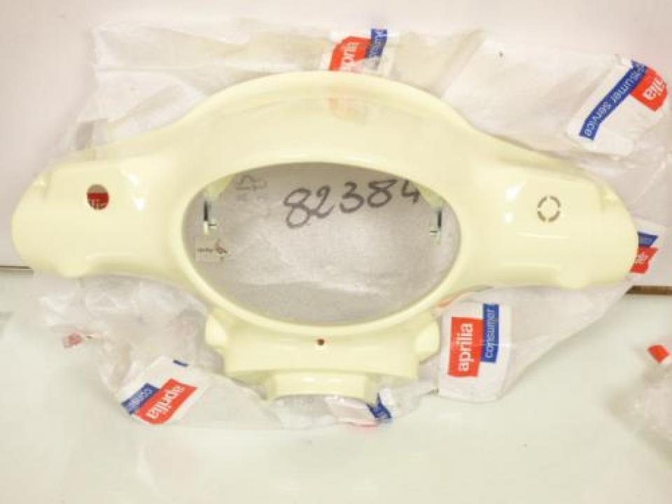 Couvre guidon origine pour Scooter Aprilia 50 Scarabeo 1993 à 1997 AP8238404 Neuf