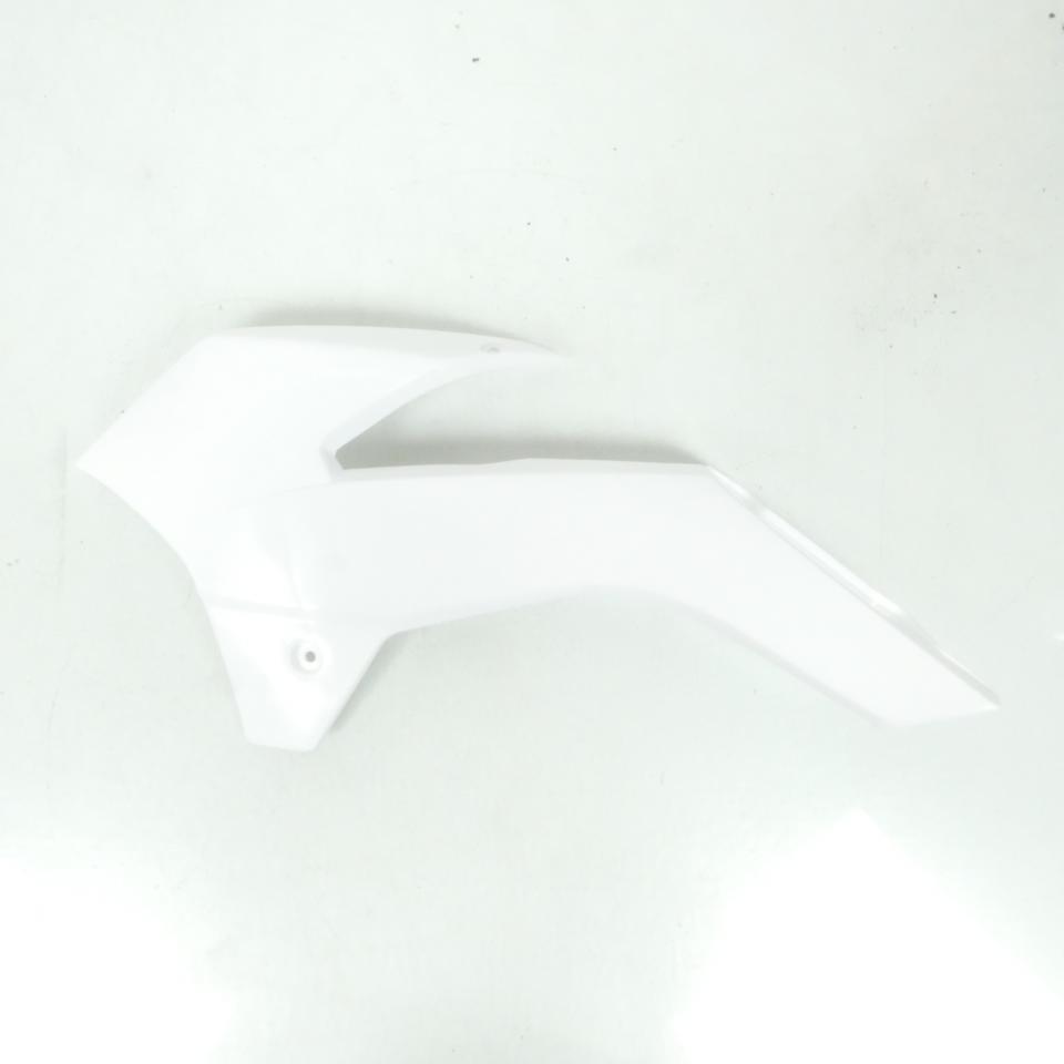 Écope gauche Générique pour Pit bike Bastos 125 Blanc 0410600202436 Neuf