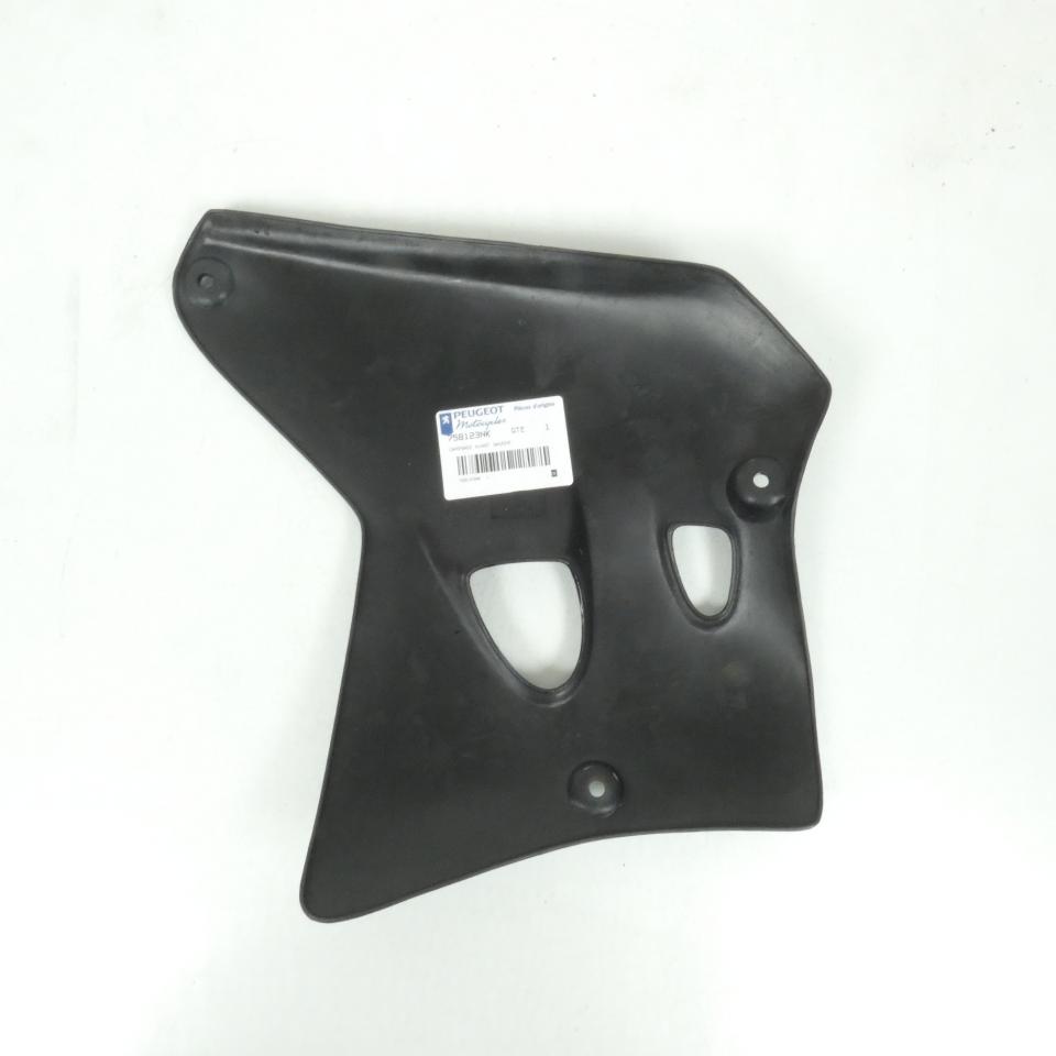 Écope gauche origine pour moto Peugeot 50 XP6 1997 à 2004 758123NK Noir Neuf