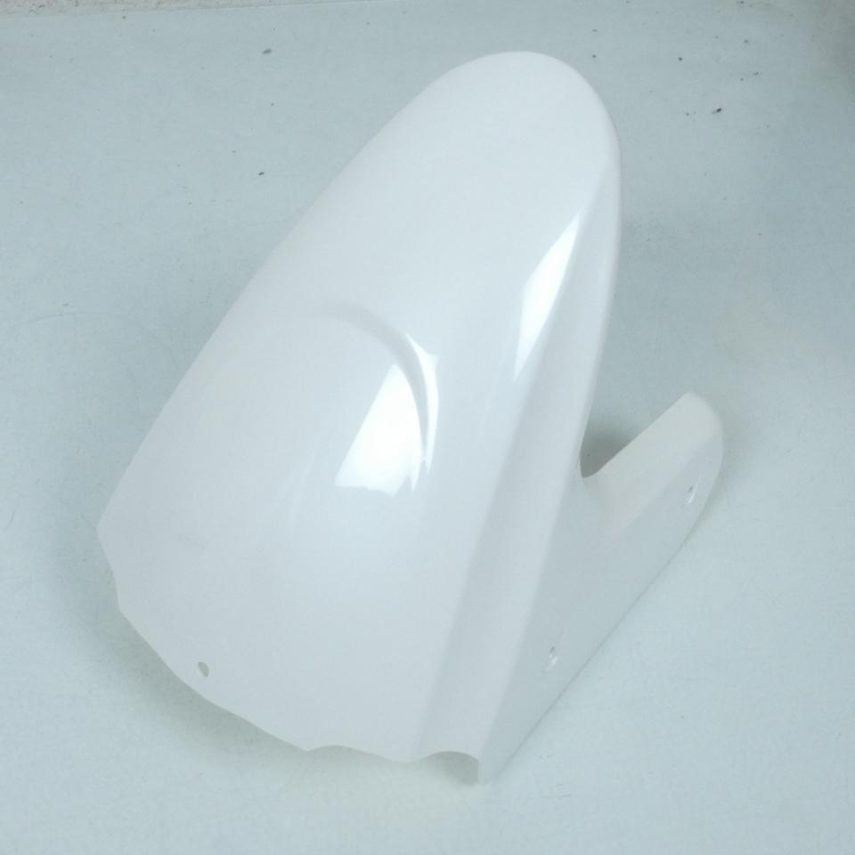 Garde boue avant blanc pour scooter Benzhou 125 Highway YY125T-12 TM00-070300001