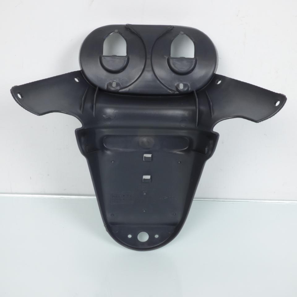 Bavette arrière support plaque pour scooter Aprilia 50 SR LC 2T 1997 à 1998 AP8226331