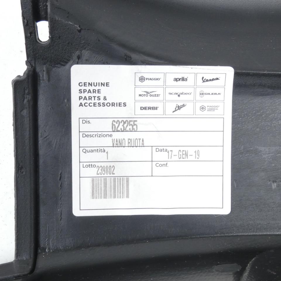 Passage de roue AV pour scooter Piaggio 250 MP3 2006 à 2009 623255 75005 Neuf