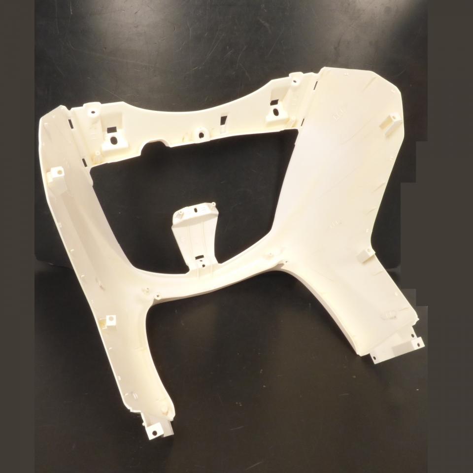 Tablier avant blanc pour scooter MBK 125 Skycruiser 2006 à 2009 1B9-F8351-00