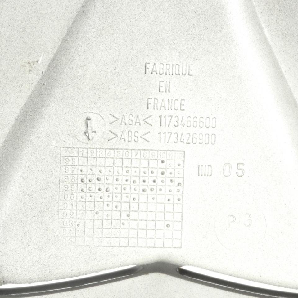 Tablier avant pour scooter Peugeot 50 Speedfight 1 1173466600 734269ND noir mat