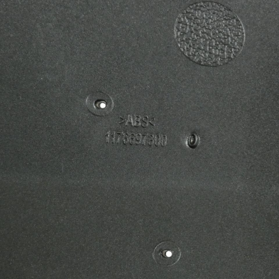 Tablier AV supérieur pour scooter Peugeot 125 Satelis 12766973N1 Noir mat Neuf
