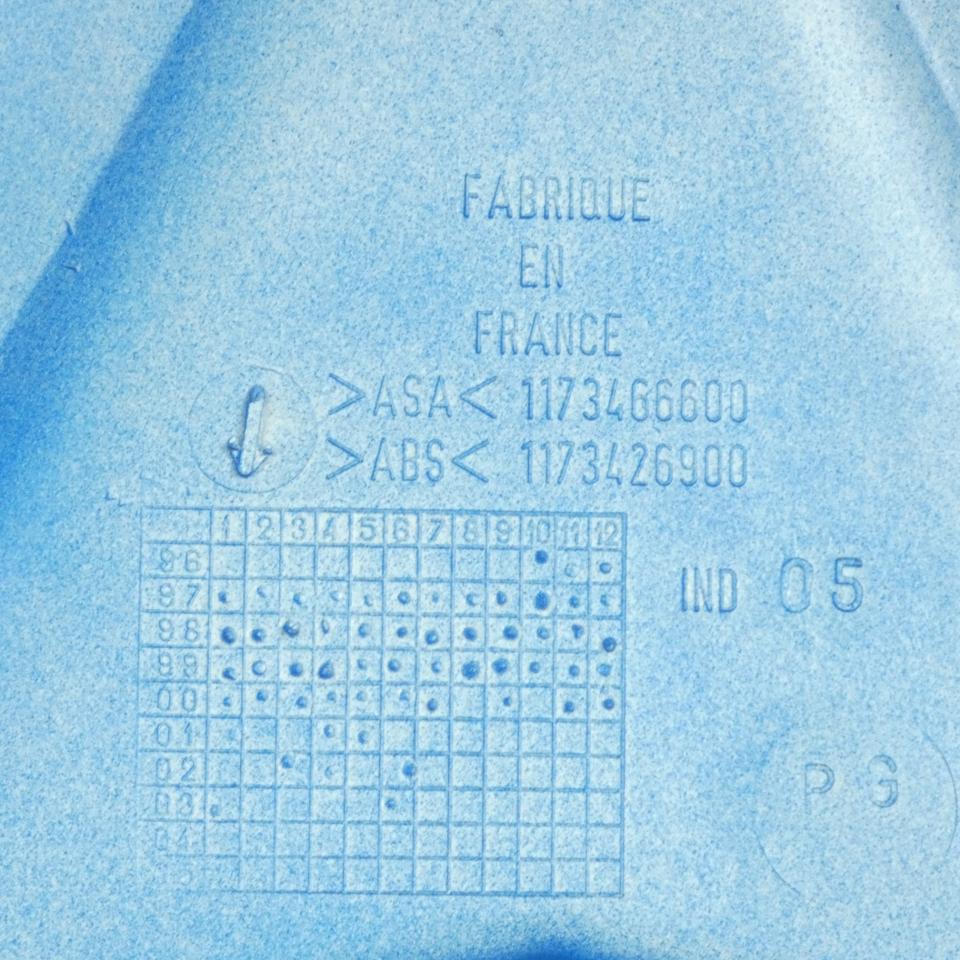 Tablier avant pour scooter Peugeot 50 Speedfight 1173466600 734269PB Bleu Neuf
