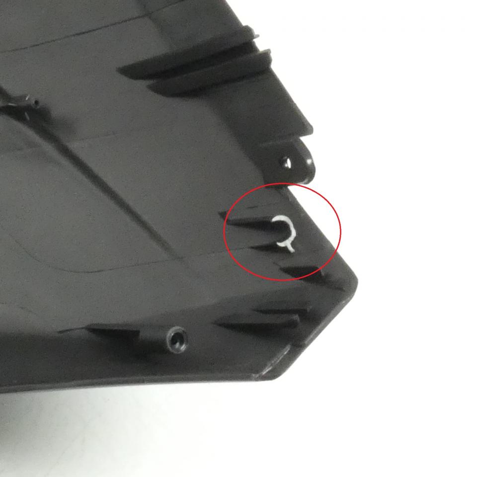 Tablier avant origine pour scooter Piaggio 50 Typhoon 2010-16 6574610090 noir 94