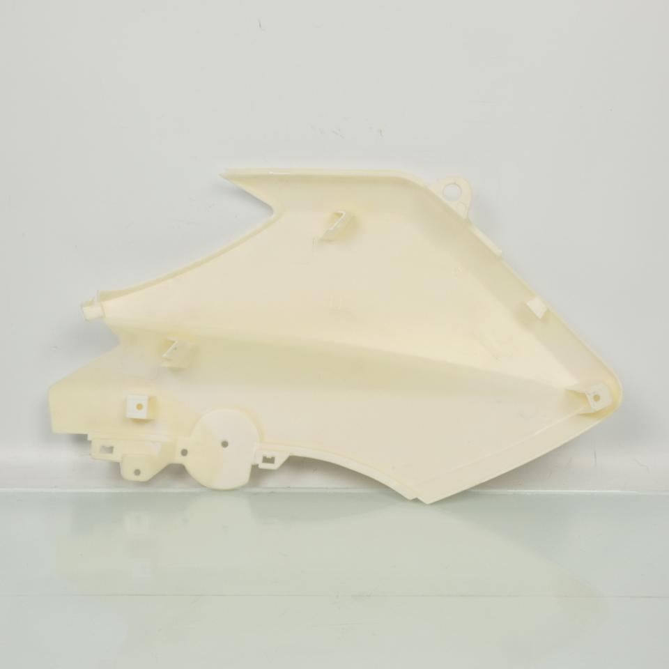 Tablier avant côté droit TNT pour scooter Yamaha 125 Xmax 2014 à 2017 Neuf