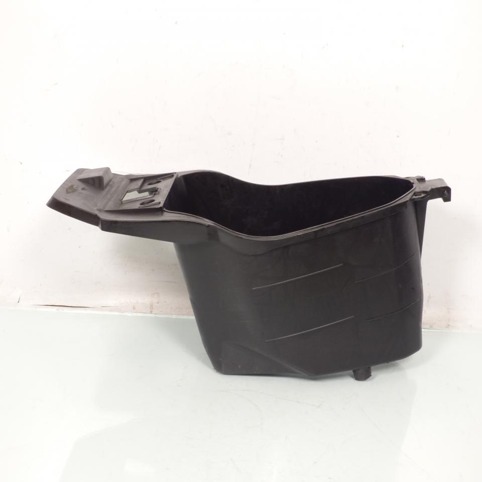 Coffre origine pour scooter Peugeot 50 V-Clic 4T 2007 à 2013 92211QAGZ000