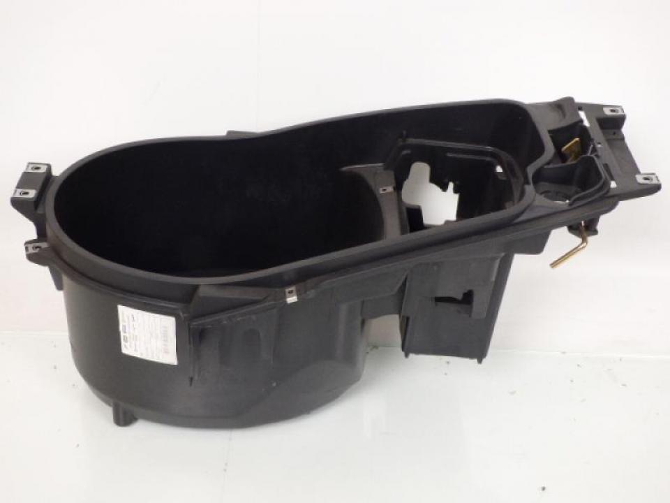 Coffre origine pour Scooter Gilera 50 Runner FL 577820 Neuf